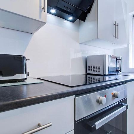 Spacious 2 Bedroom Apartment London Exterior photo